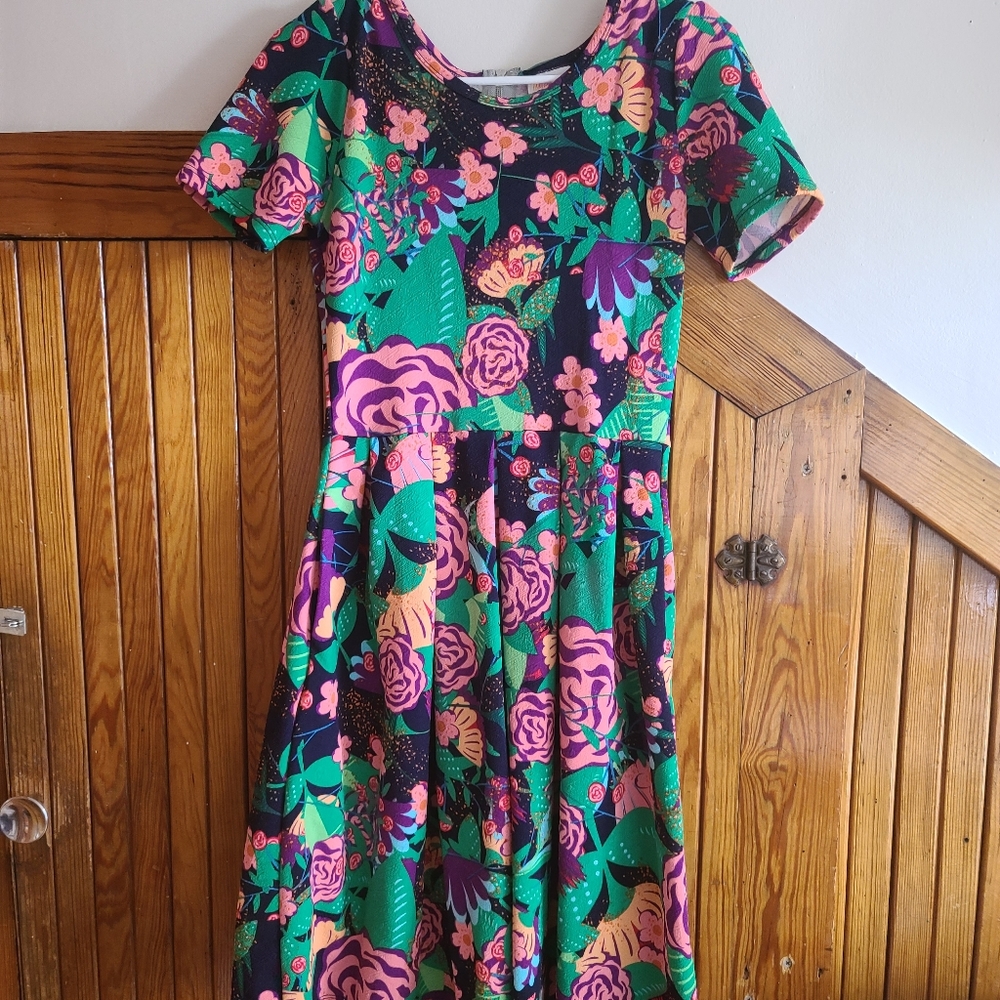 Lularoe Floral Amelia